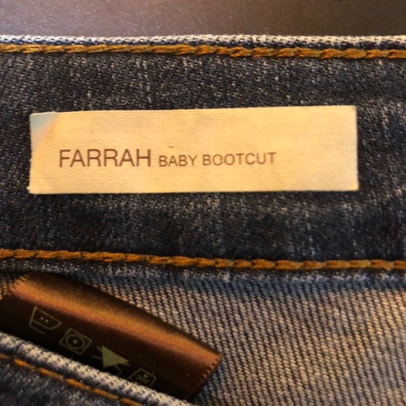 Kut from the Kloth Farrah Baby bootcut jeans! - Picture 7 of 8